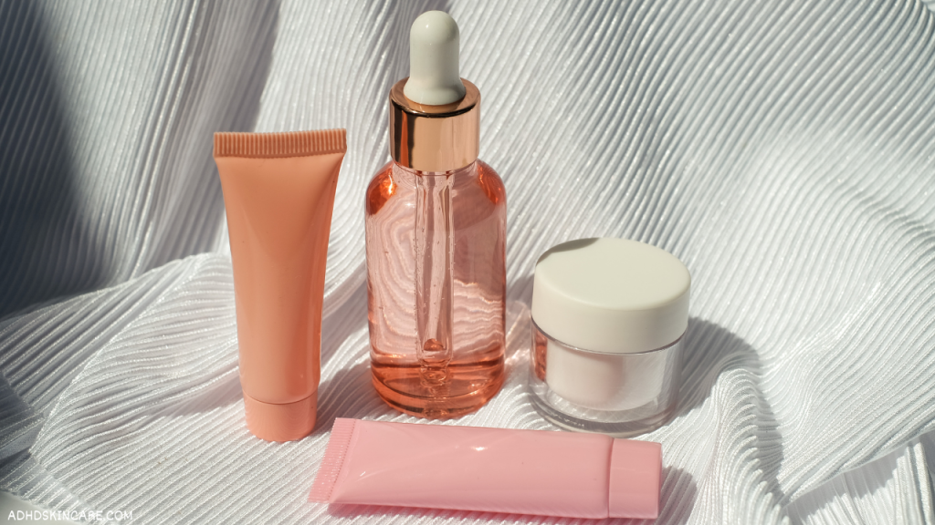 Cleanser, serum, moisturizer,and sunscreenwhich are the parts of a 4-Step Skincare Routine for Oily Skin 